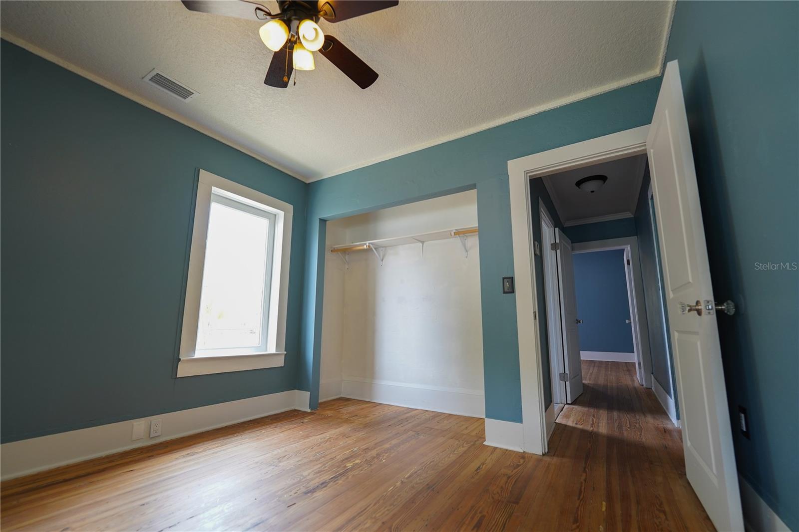 WESTWOOD - Commercial Sale
