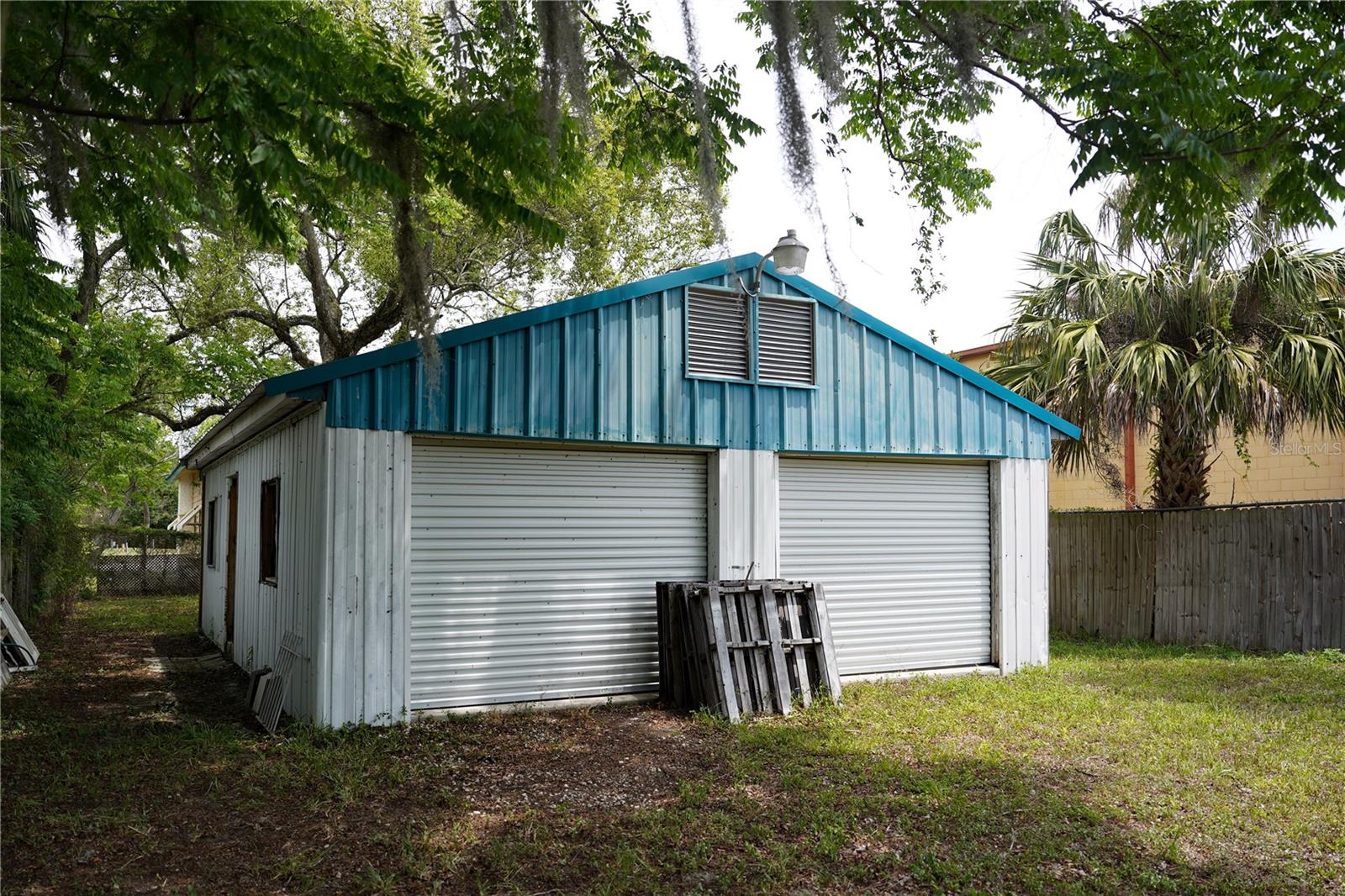 WESTWOOD - Commercial Sale