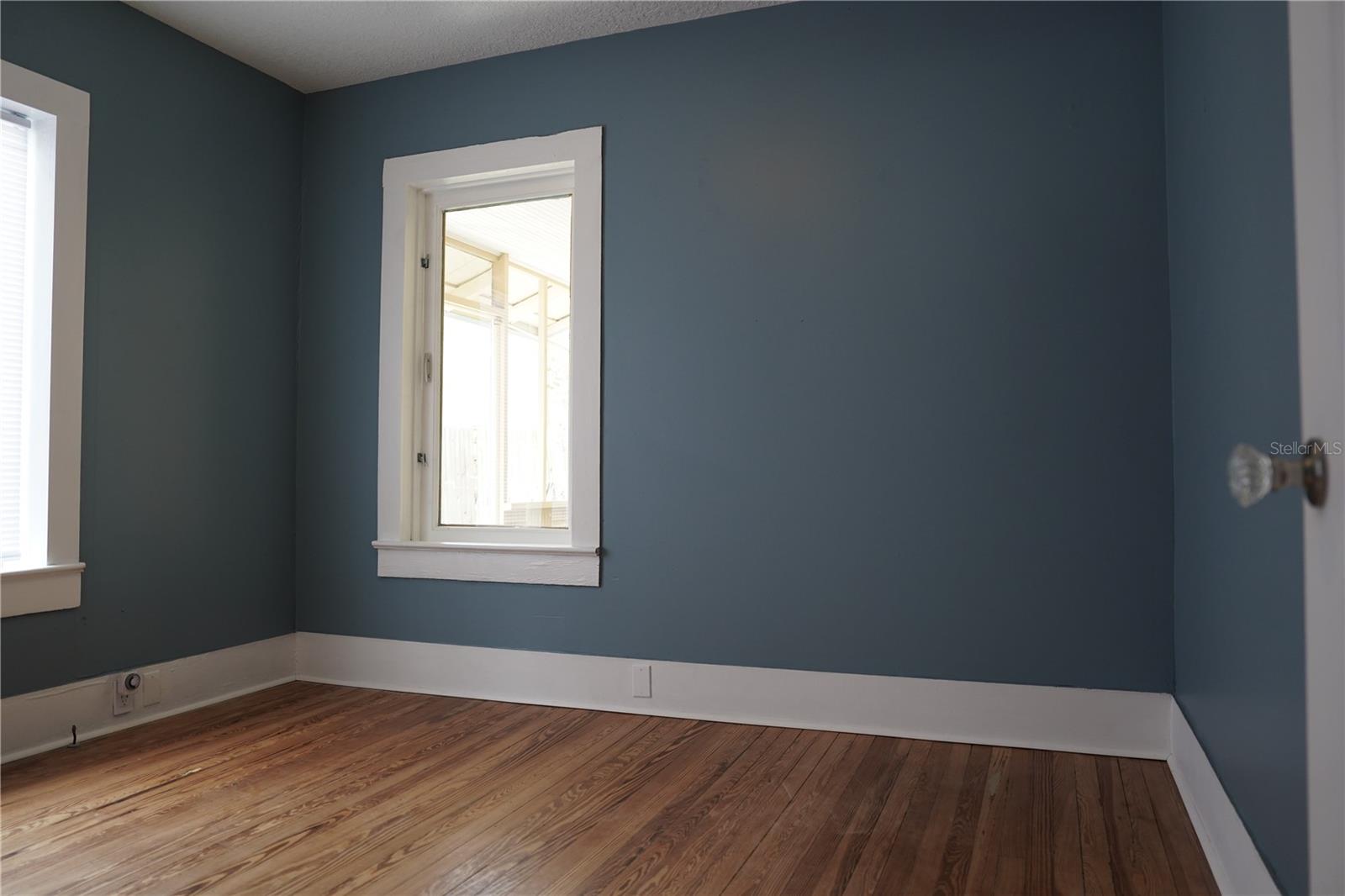 WESTWOOD - Commercial Sale