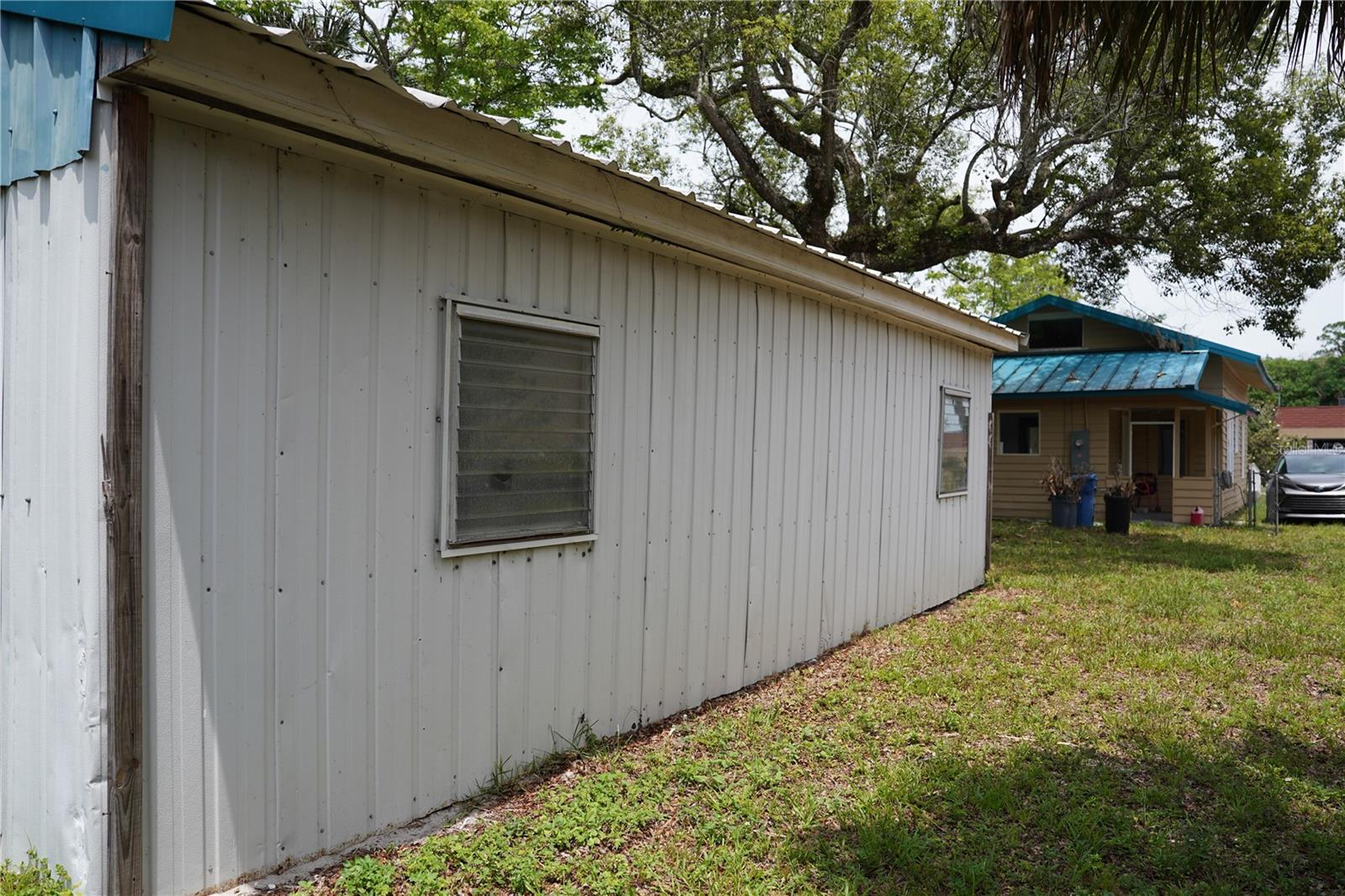WESTWOOD - Commercial Sale