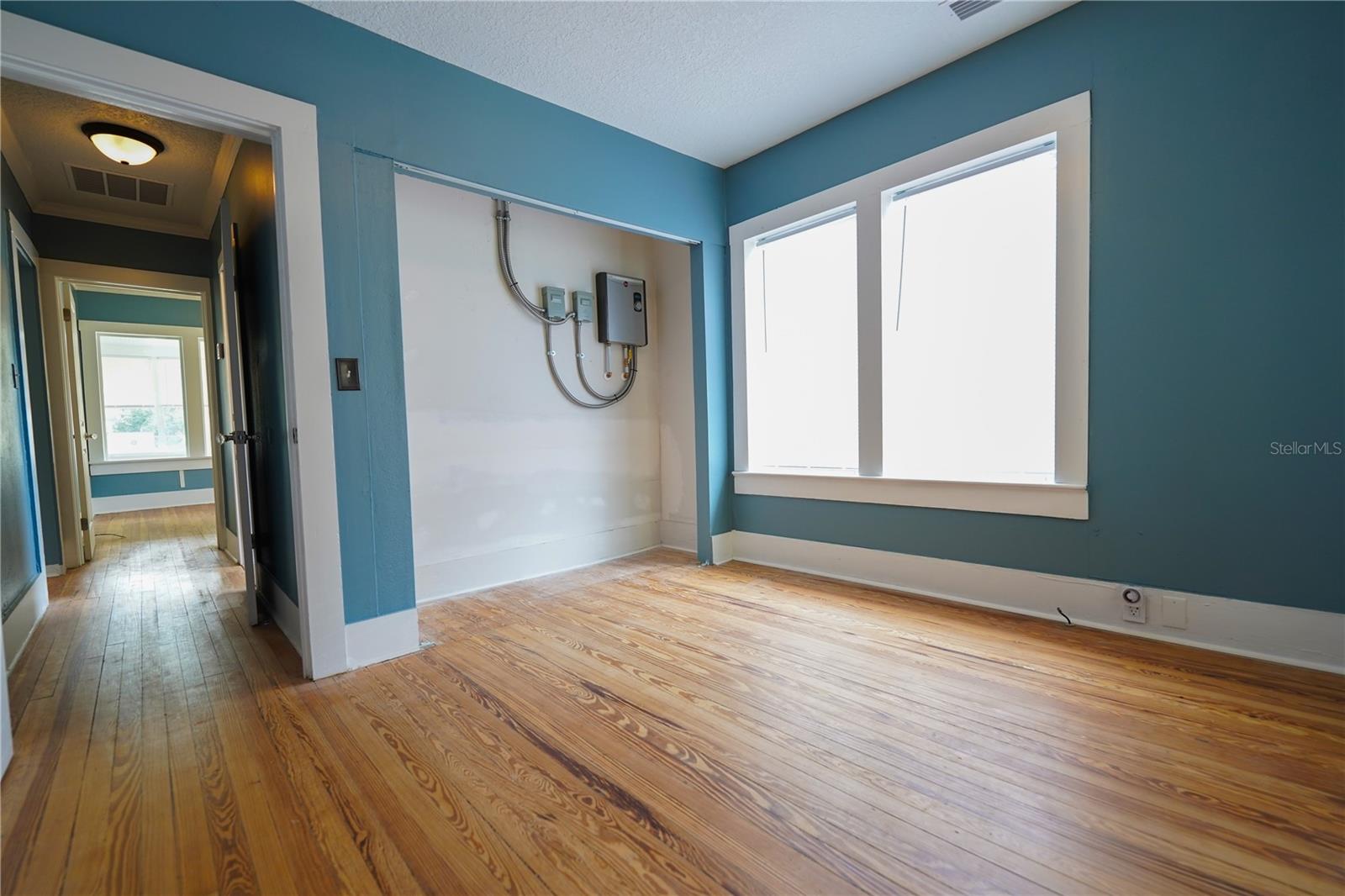 WESTWOOD - Commercial Sale