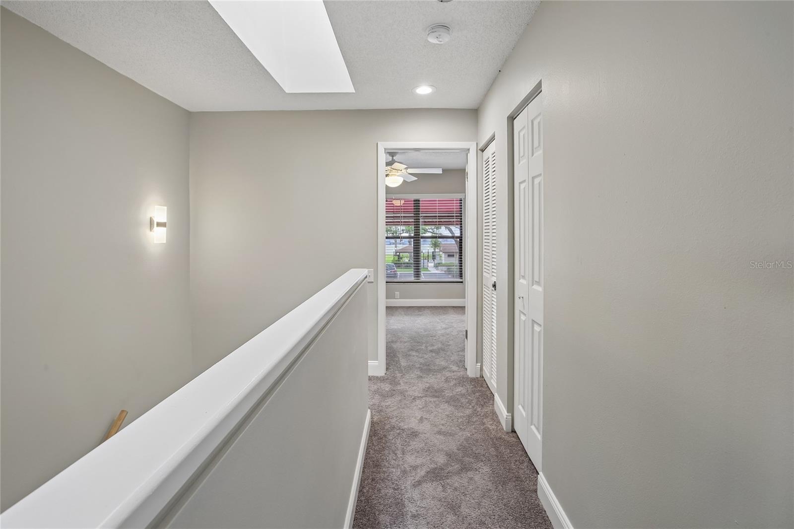 OAK PARK TWNHMS - Residential