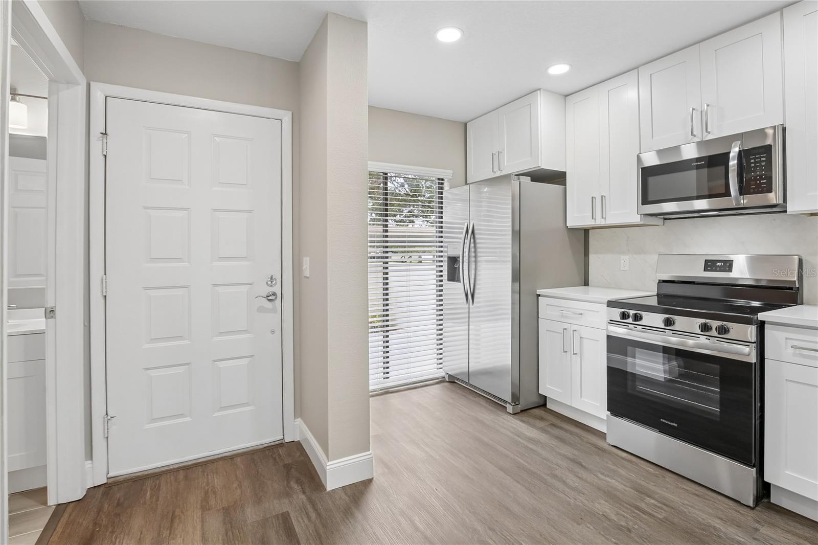 OAK PARK TWNHMS - Residential