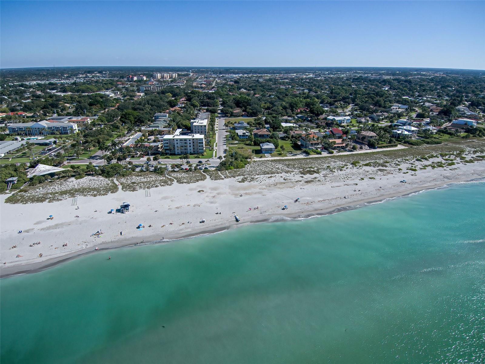 VENICE GOLF & COUNTRY CLUB - Residential