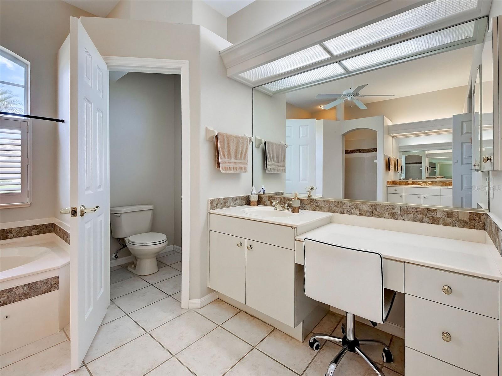 VENICE GOLF & COUNTRY CLUB - Residential