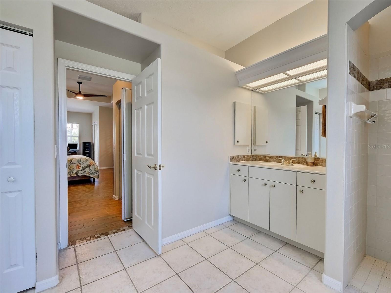 VENICE GOLF & COUNTRY CLUB - Residential