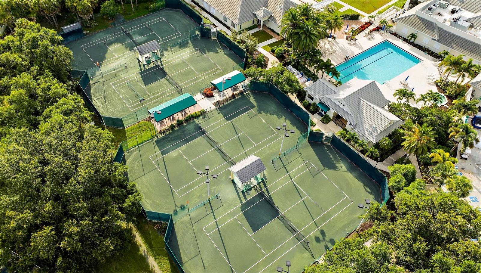 VENICE GOLF & COUNTRY CLUB - Residential