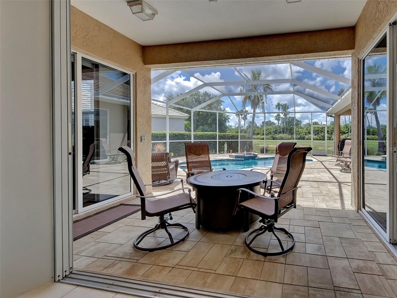VENICE GOLF & COUNTRY CLUB - Residential