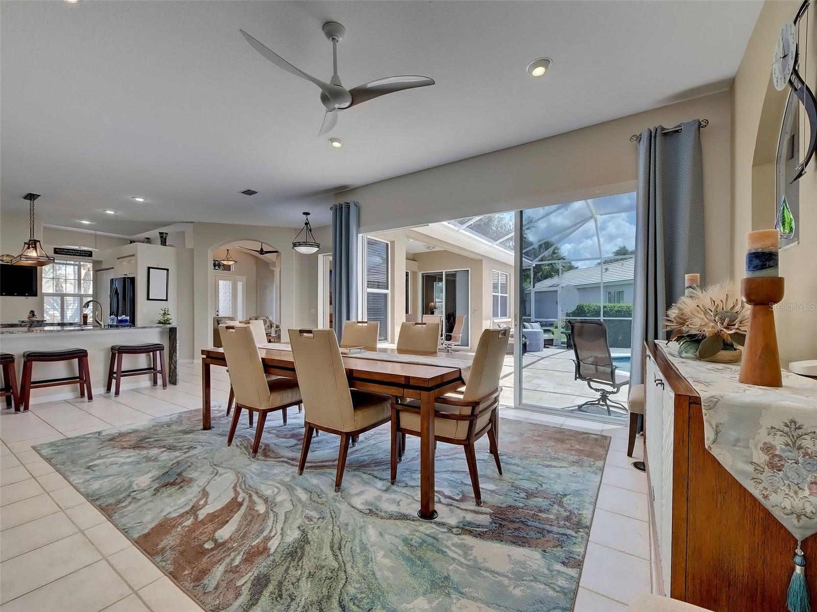 VENICE GOLF & COUNTRY CLUB - Residential