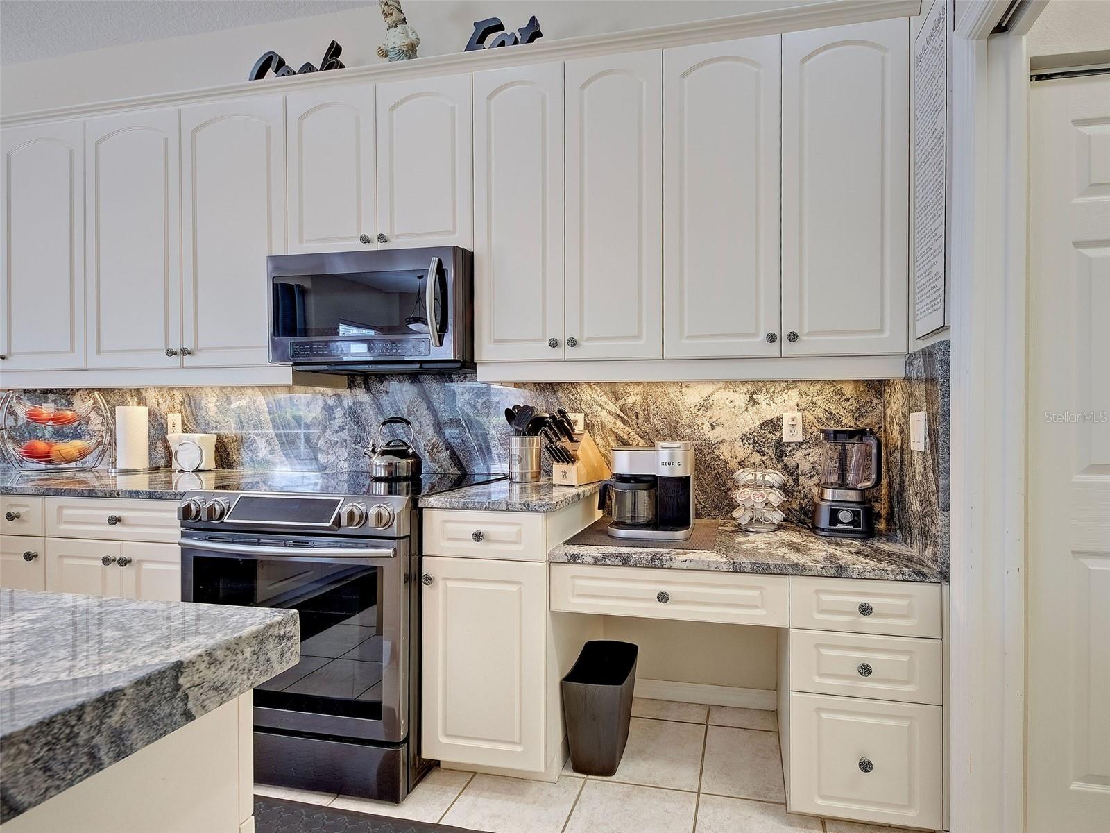 VENICE GOLF & COUNTRY CLUB - Residential