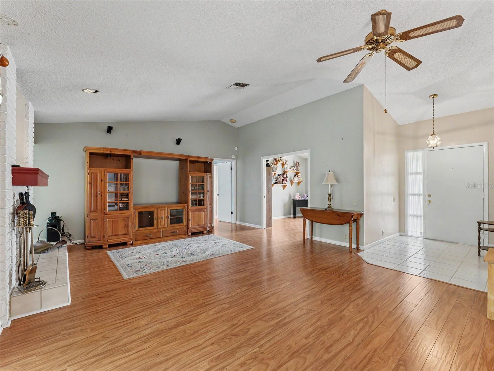 FAIRWAY SPRINGS - Residential