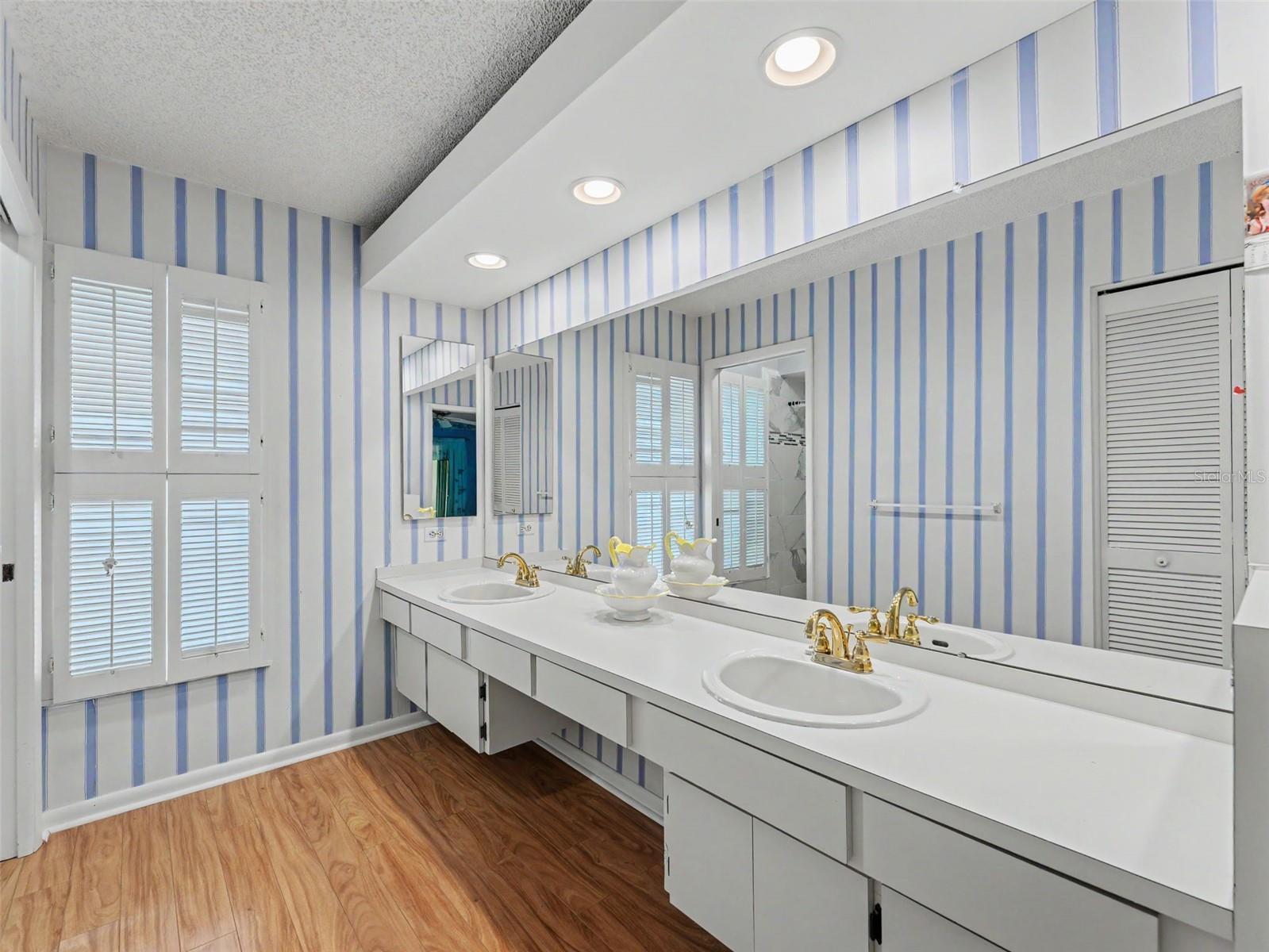 FAIRWAY SPRINGS - Residential