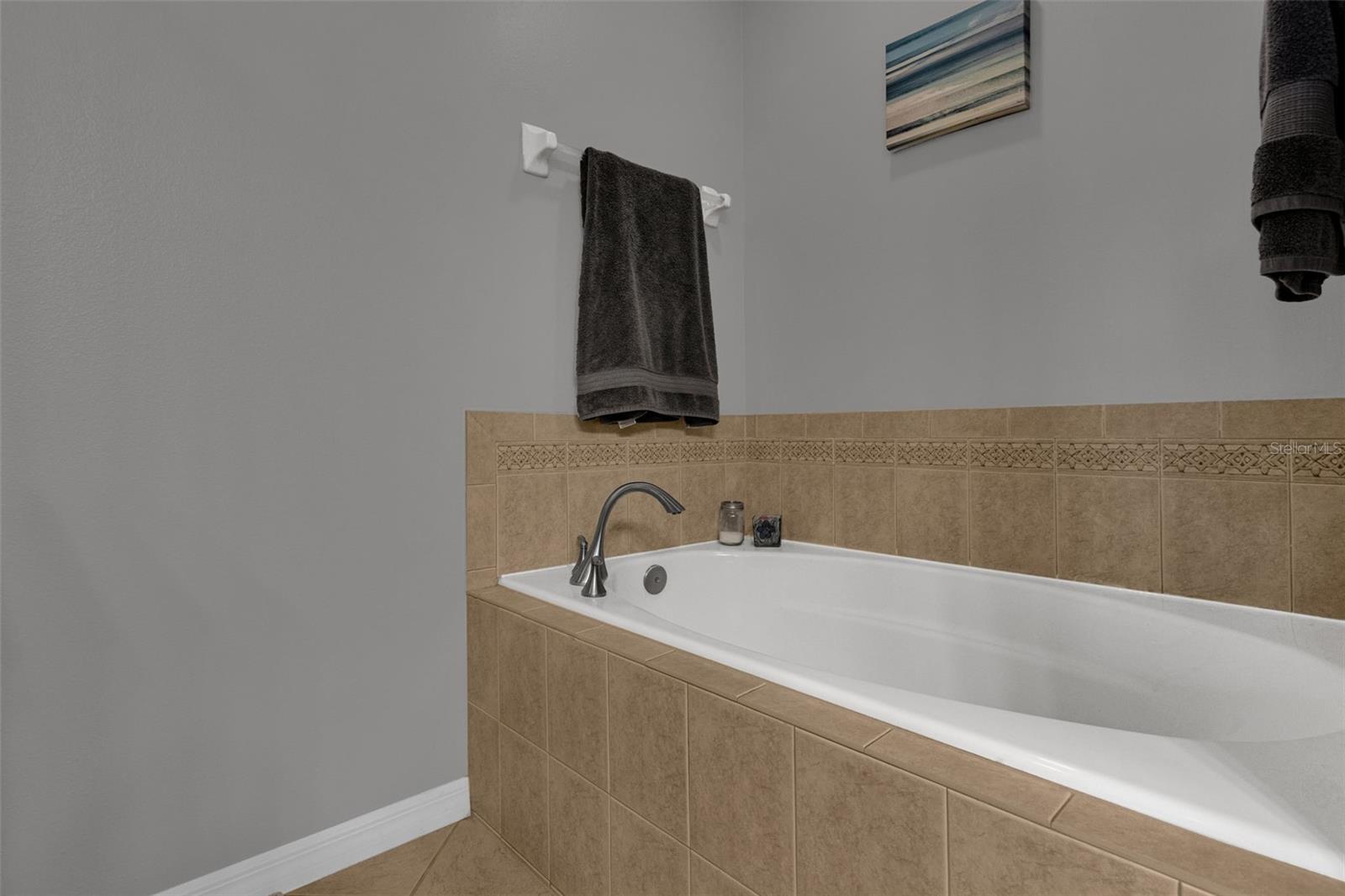 GRANDVIEW ISLES - Residential