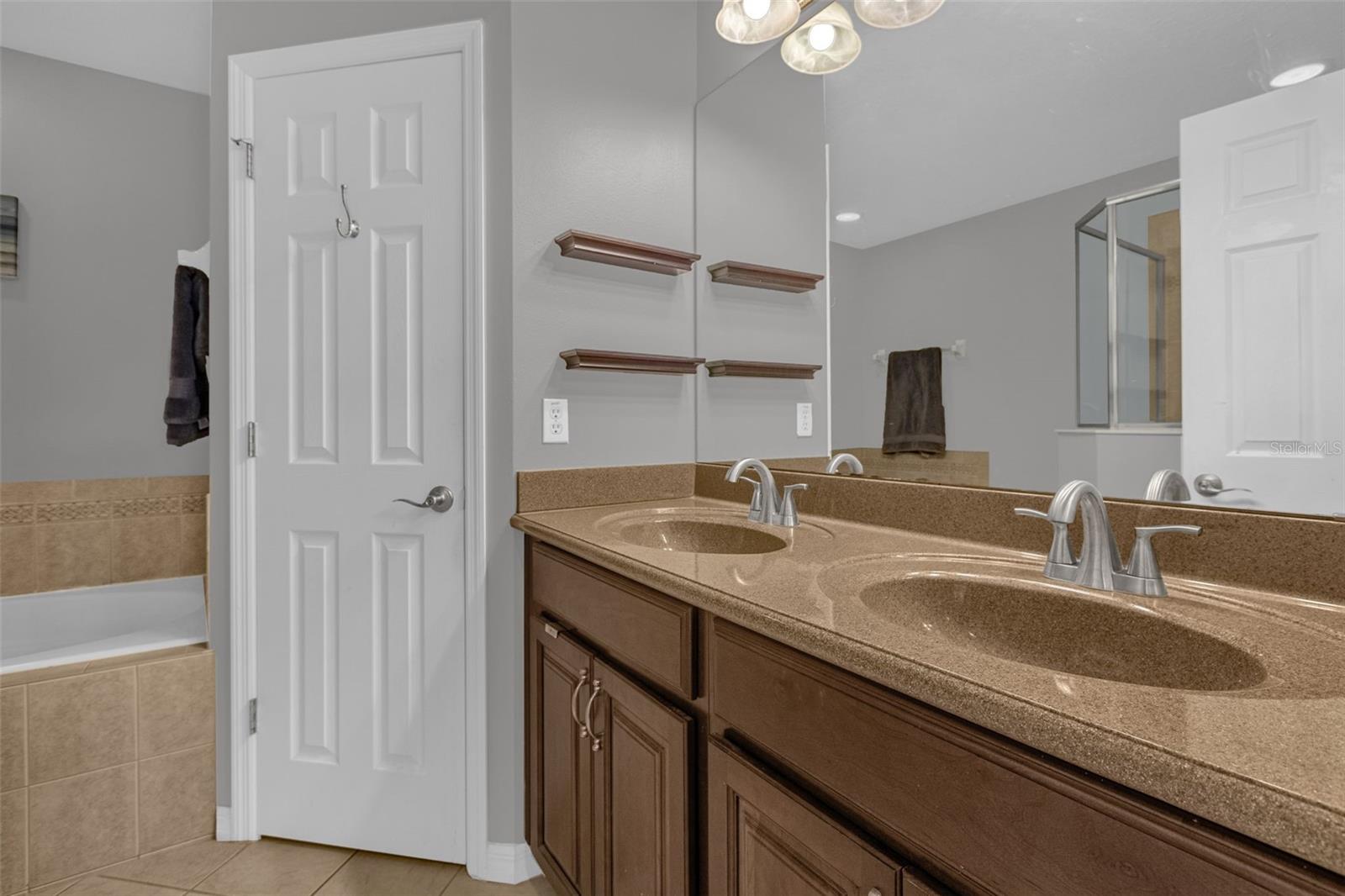 GRANDVIEW ISLES - Residential