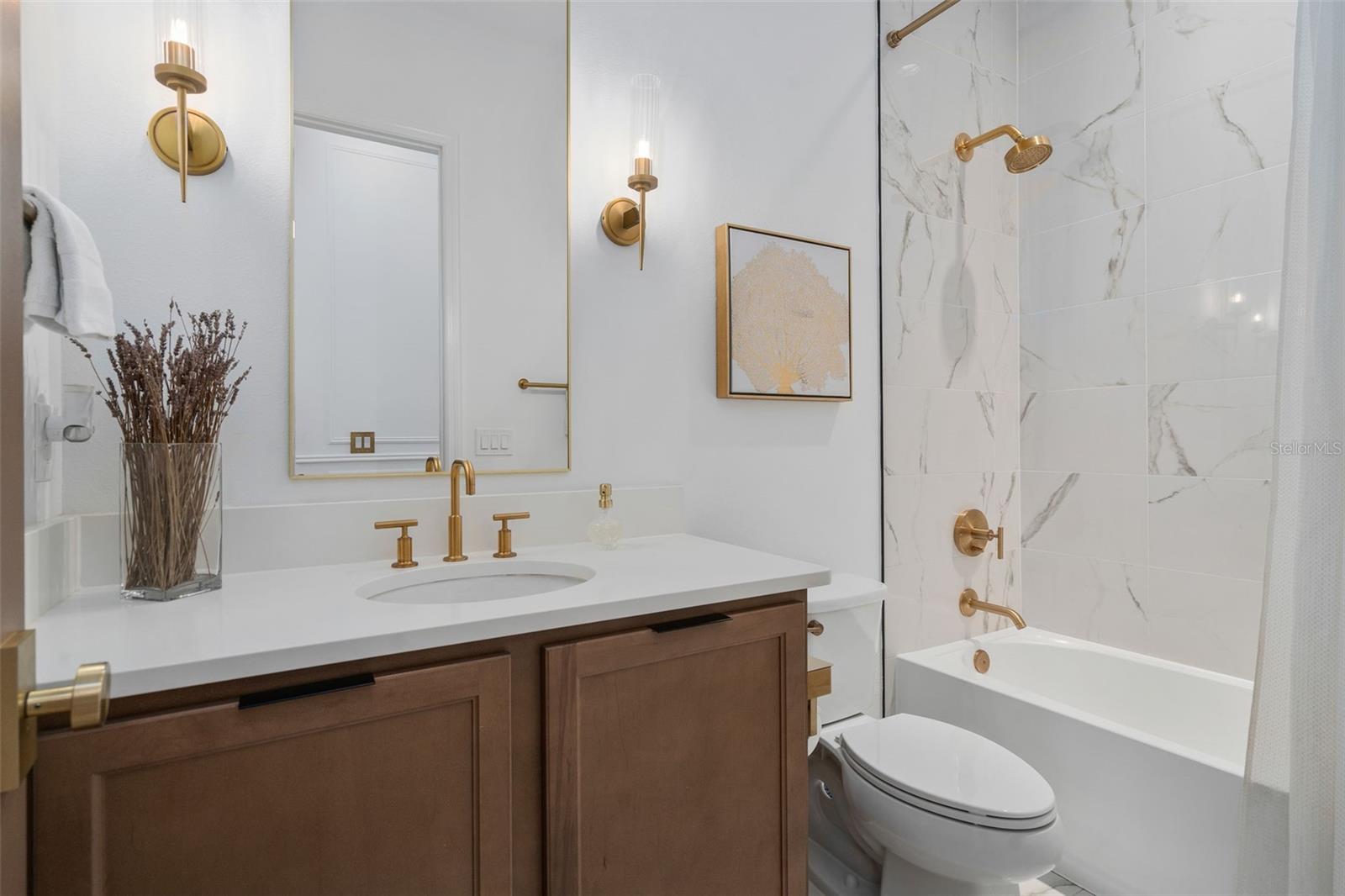 WESLYN PARK PH 2 - Residential