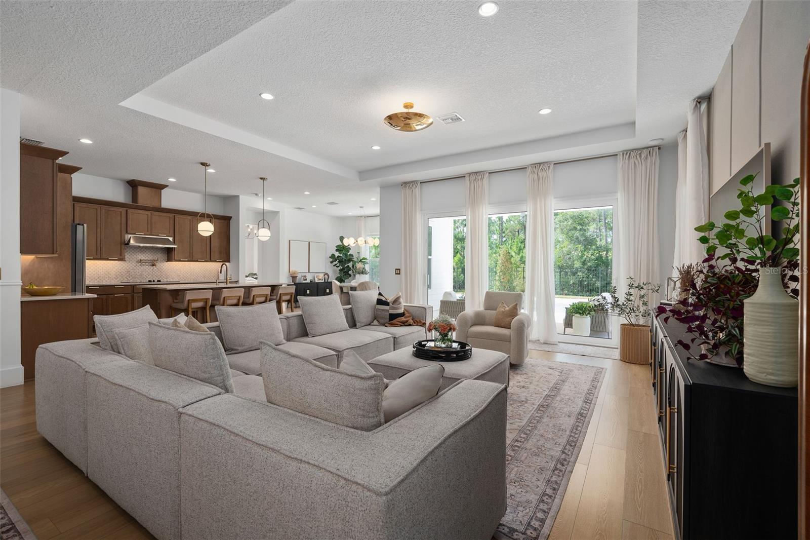 WESLYN PARK PH 2 - Residential