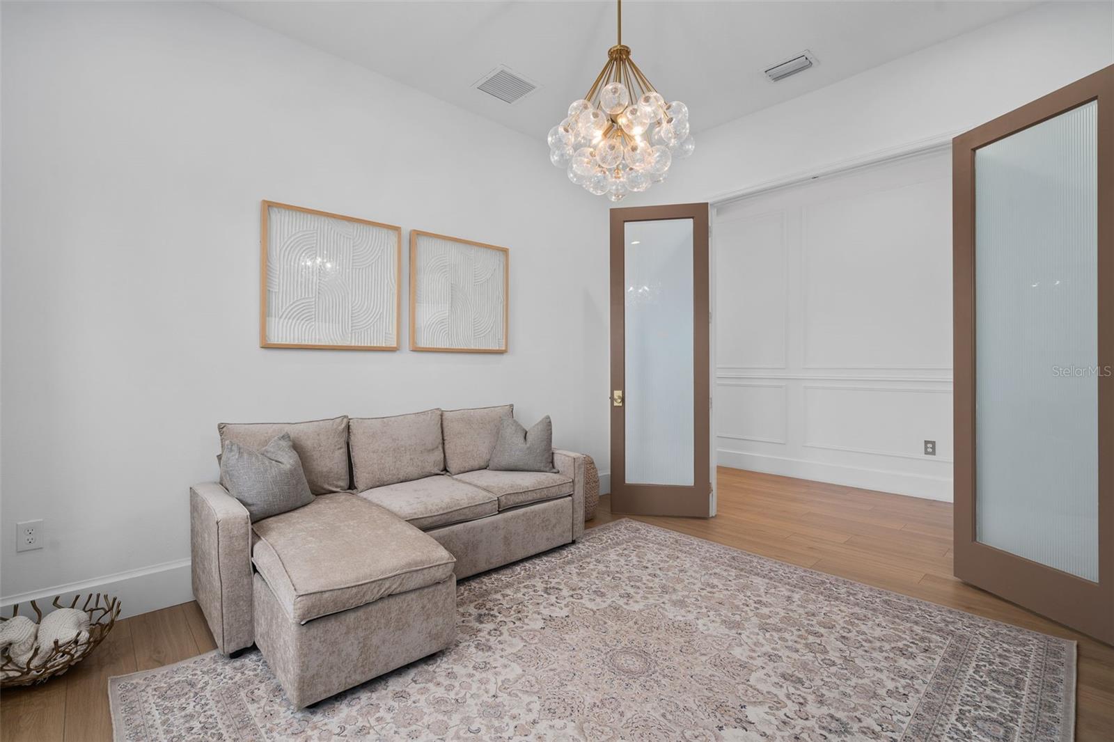 WESLYN PARK PH 2 - Residential