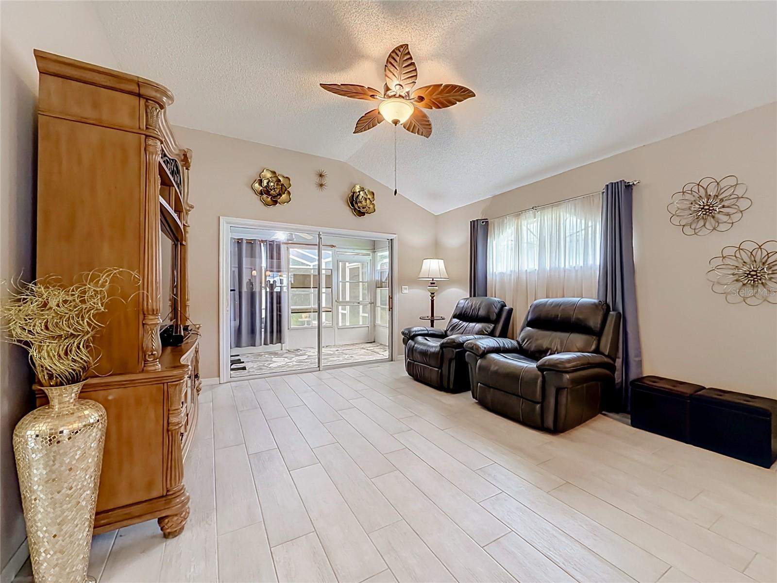 ROYAL HIGHLANDS PH 01B - Residential