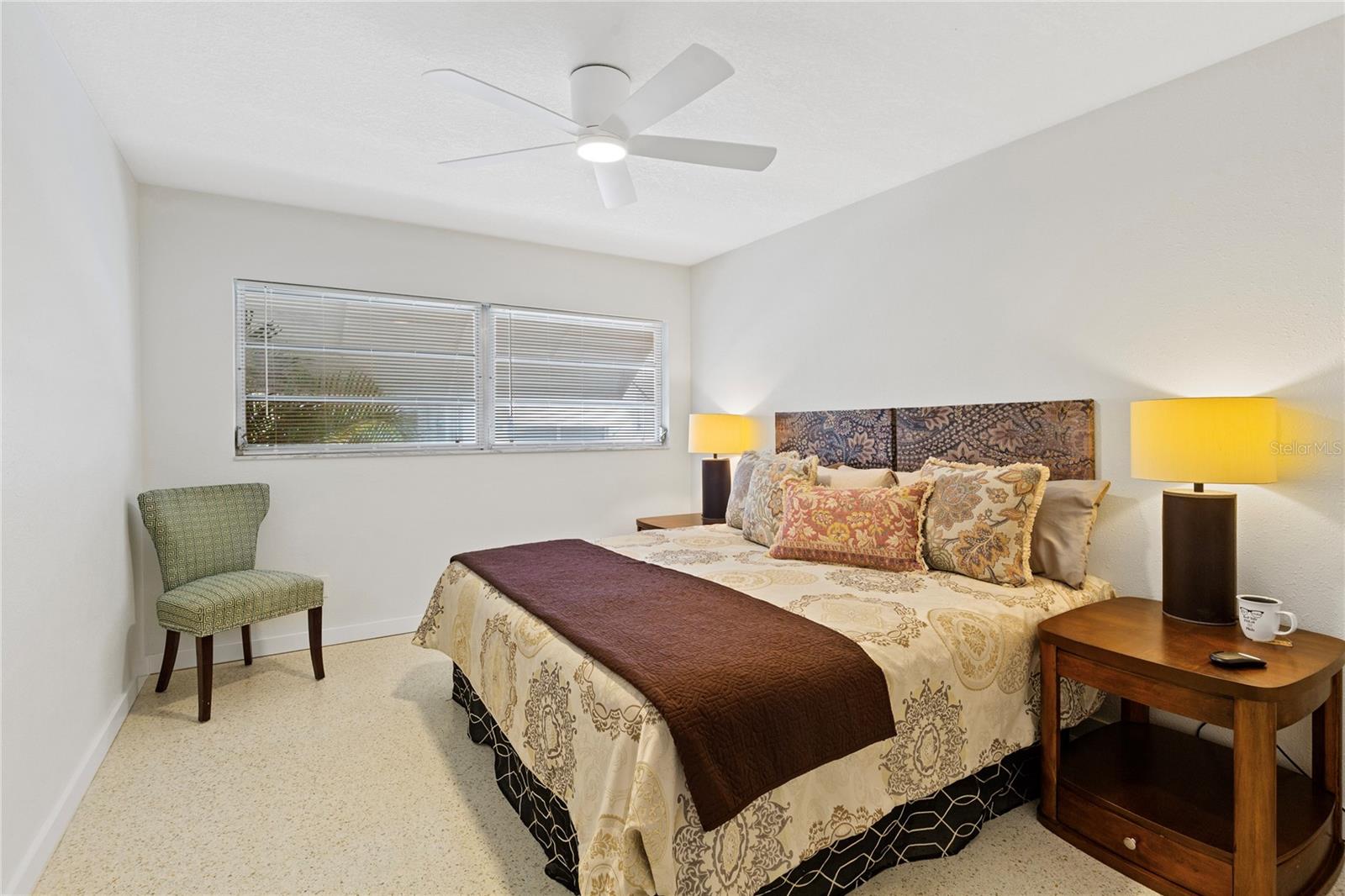 SHANGRI-LA APT PARK - Residential