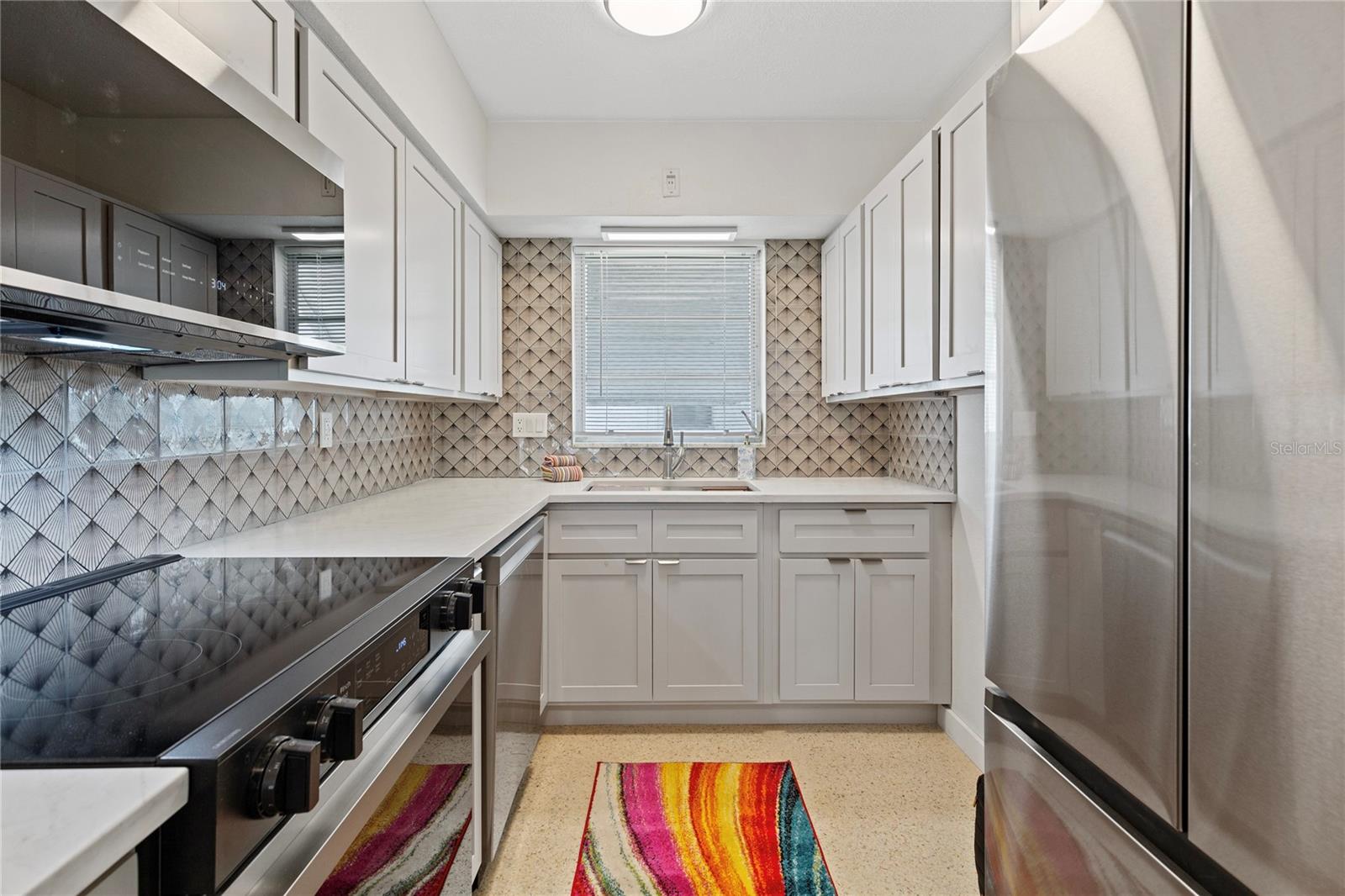 SHANGRI-LA APT PARK - Residential