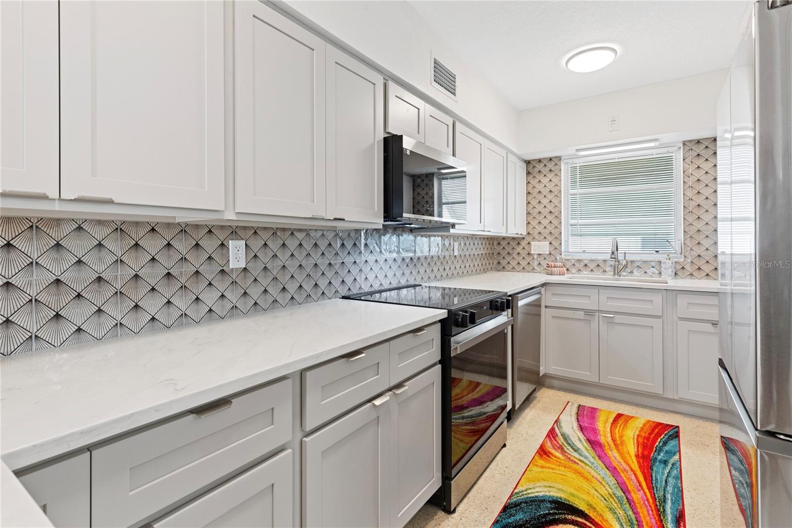 SHANGRI-LA APT PARK - Residential