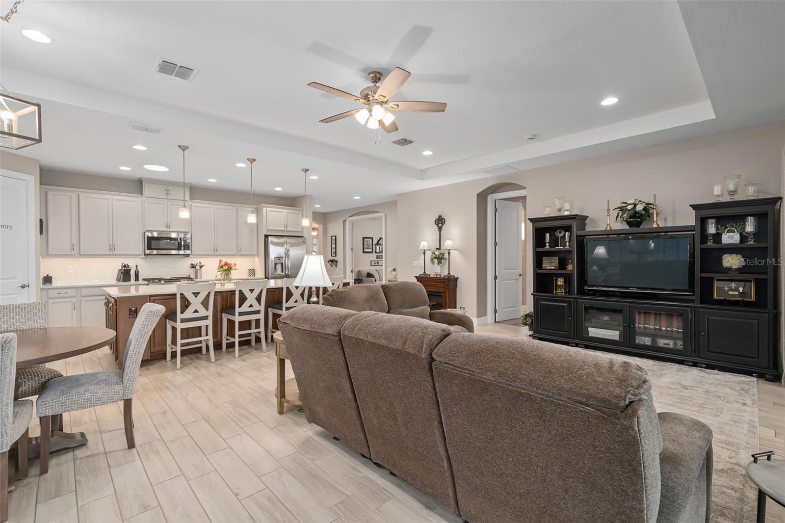 HIGHLAND RANCH ESPLANADE PHASE 3 - Residential