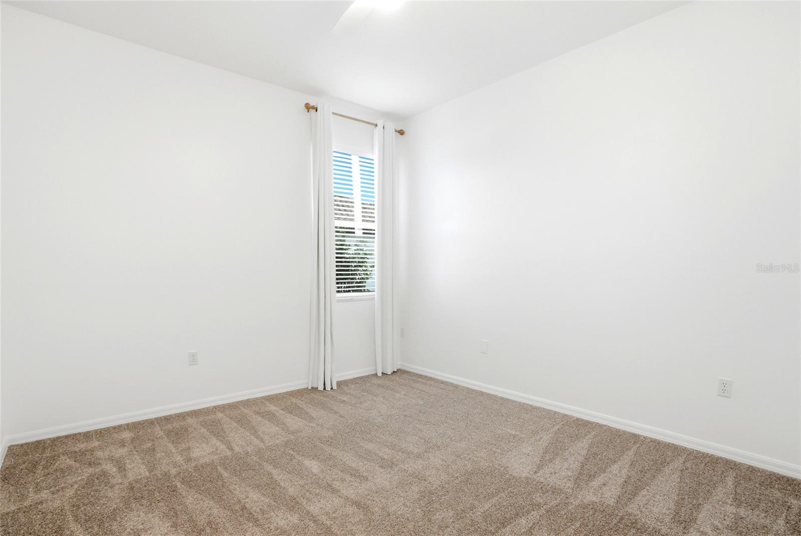 WYNDHAM LAKES PH 2 - Residential