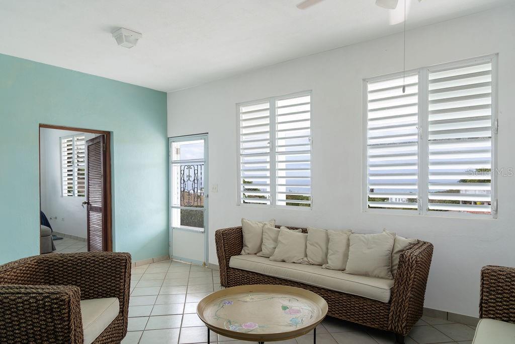 BO. BASTIMENTO - Residential