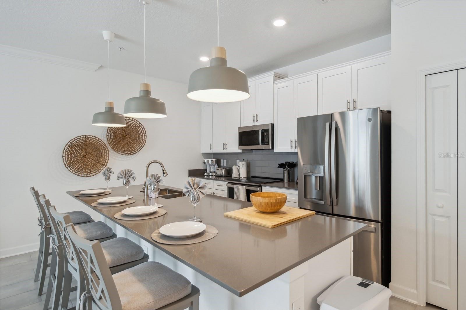 COVE AT STOREY LAKE 5 - Residential Lease