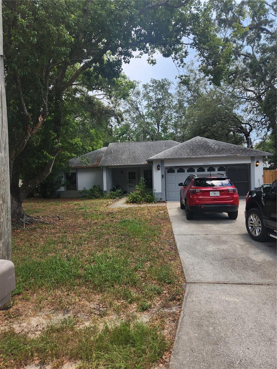 SPRING HILL - Residential