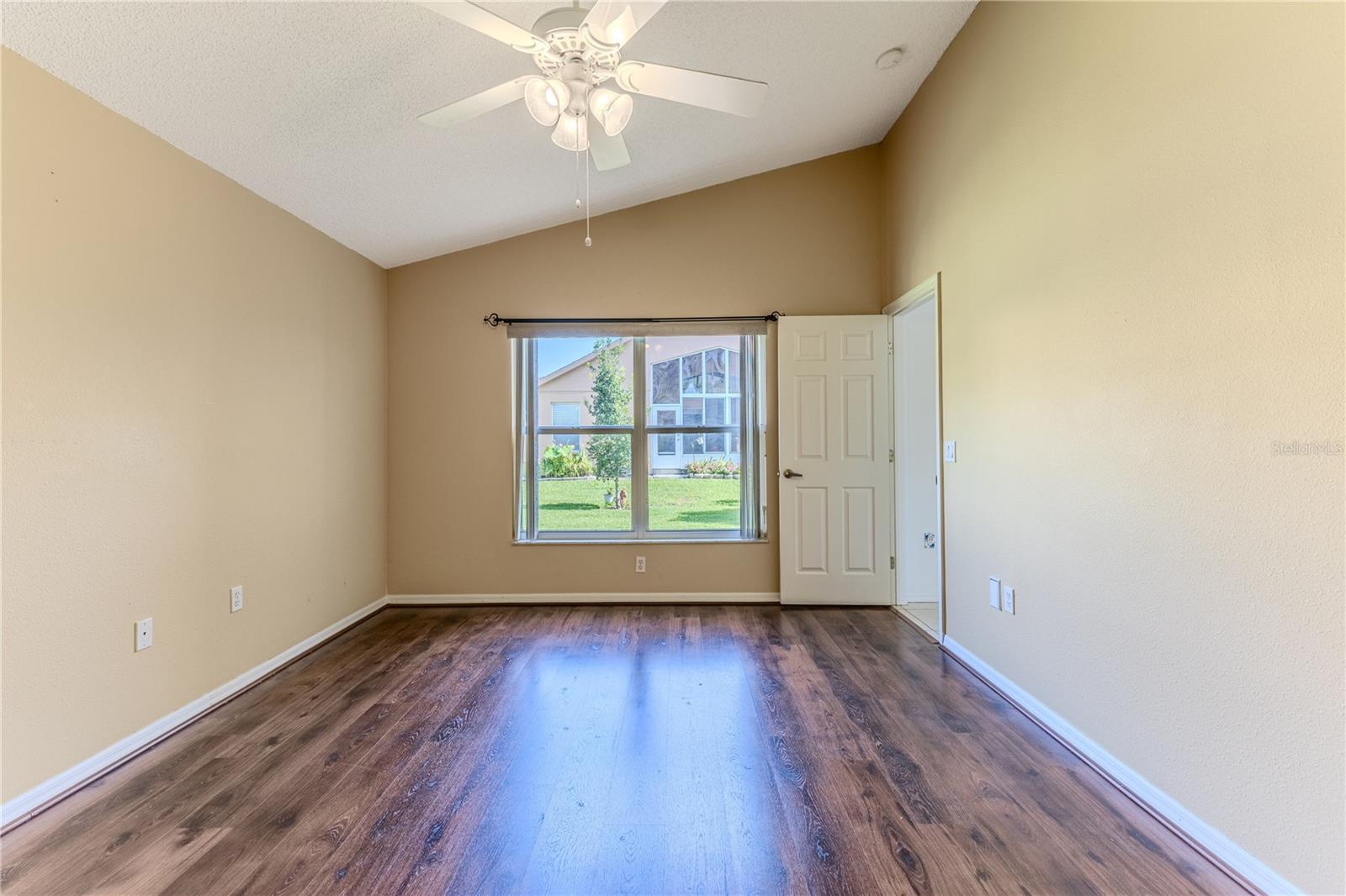 WELLINGTON AT SEVEN HILLS PH 4 - Residential