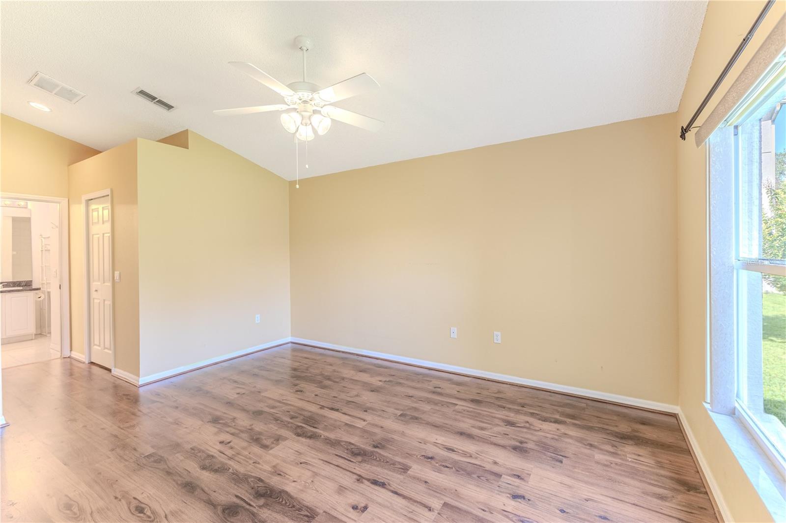 WELLINGTON AT SEVEN HILLS PH 4 - Residential