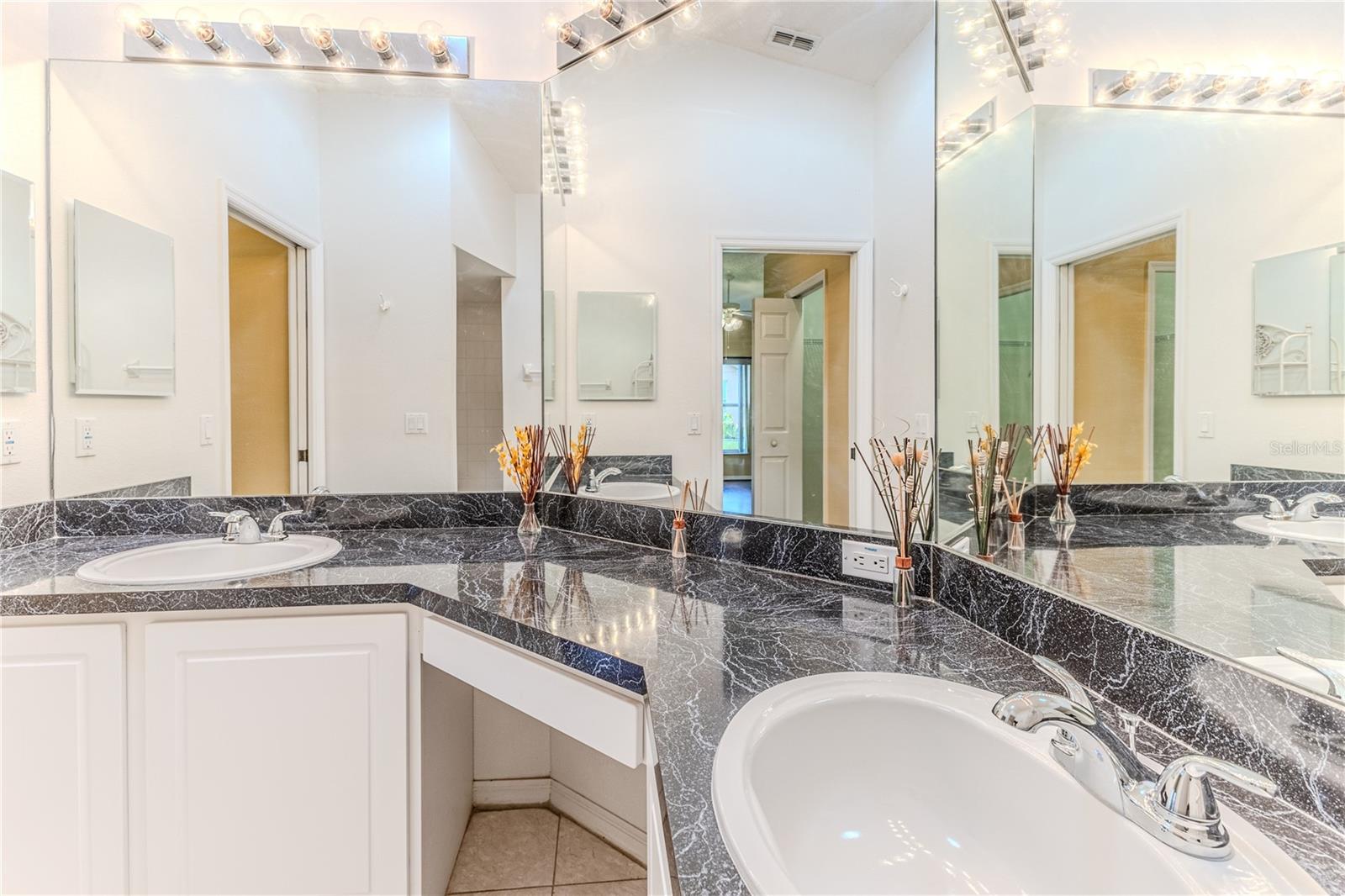 WELLINGTON AT SEVEN HILLS PH 4 - Residential
