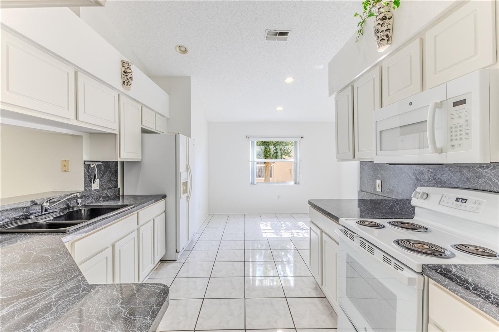 WELLINGTON AT SEVEN HILLS PH 4 - Residential