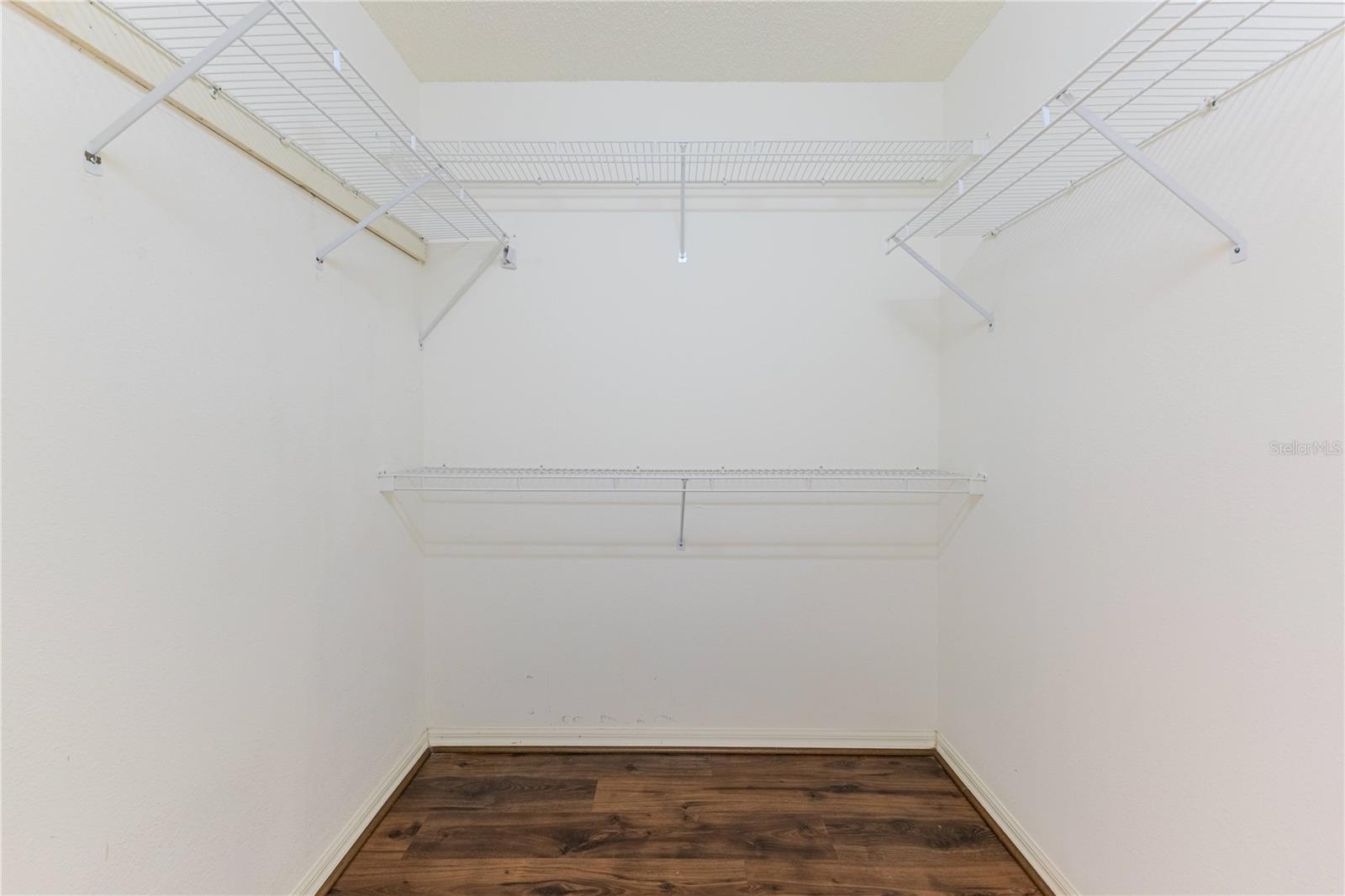 WELLINGTON AT SEVEN HILLS PH 4 - Residential