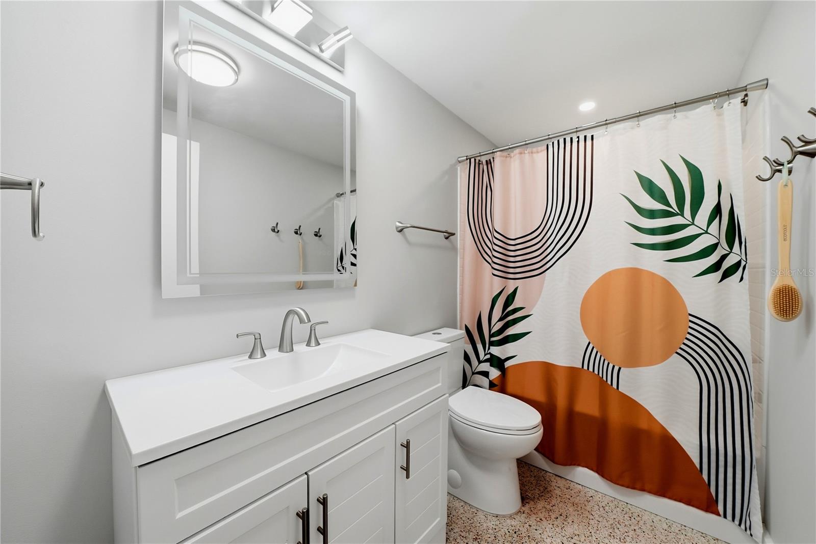 BELLEAIR MANOR - Residential
