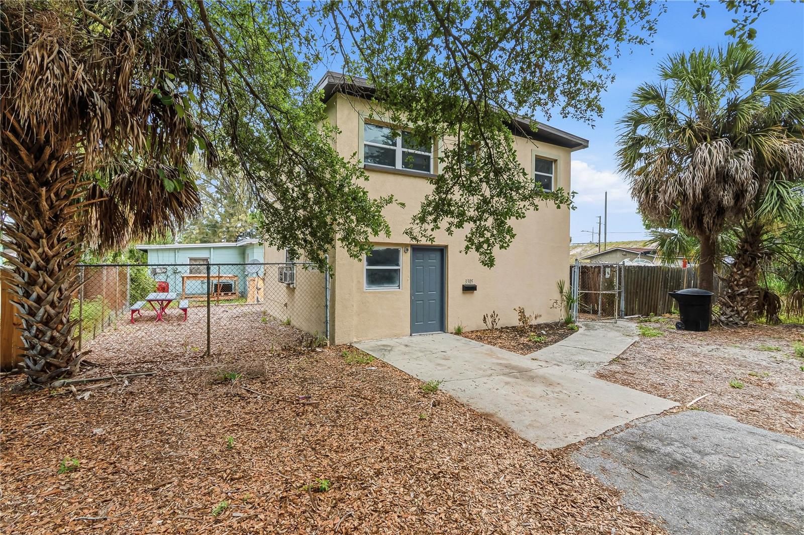 TANGERINE TERRACE - Residential