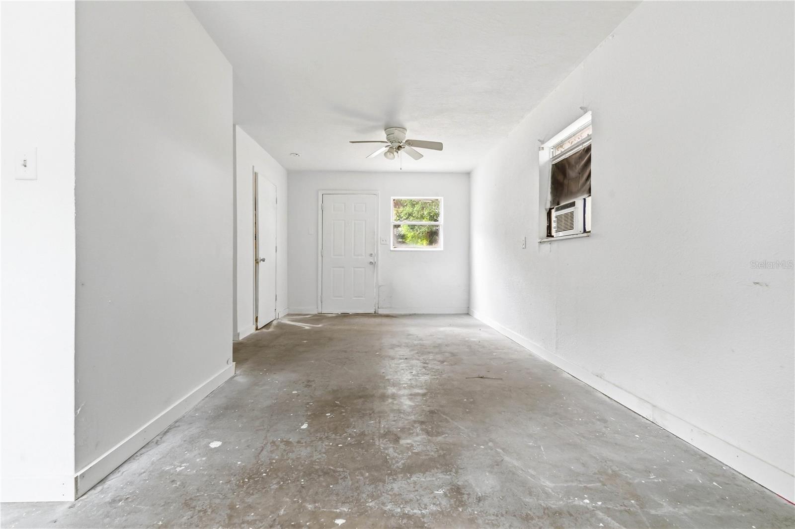 TANGERINE TERRACE - Residential