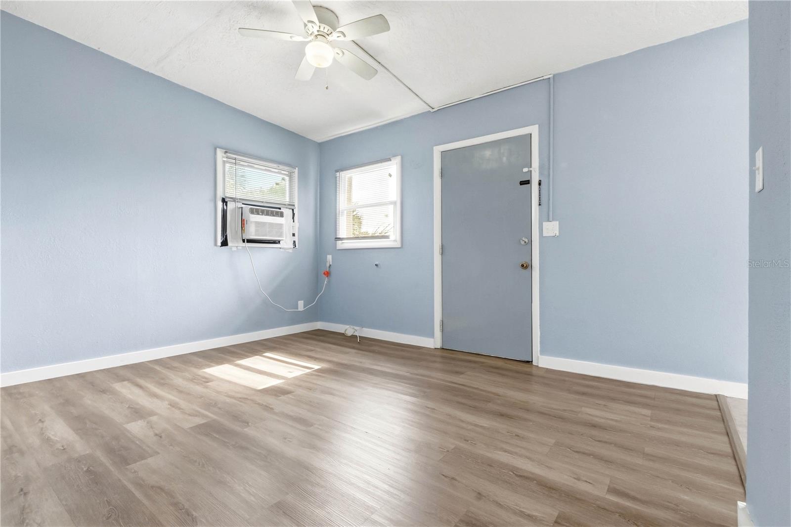 TANGERINE TERRACE - Residential