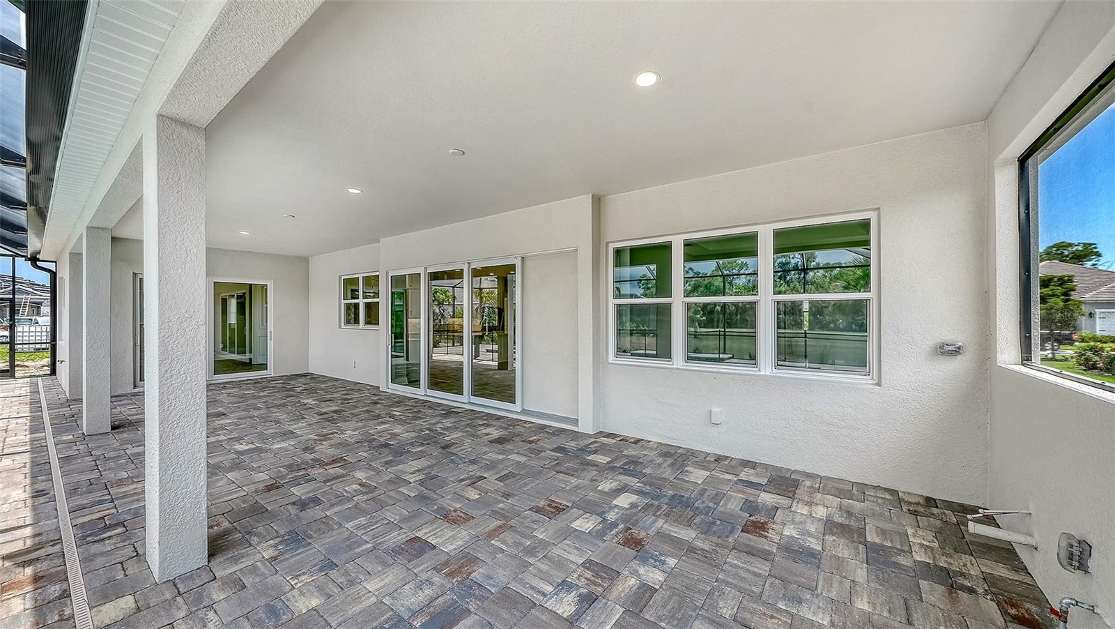GRAND PARK PHASE 2 - Residential