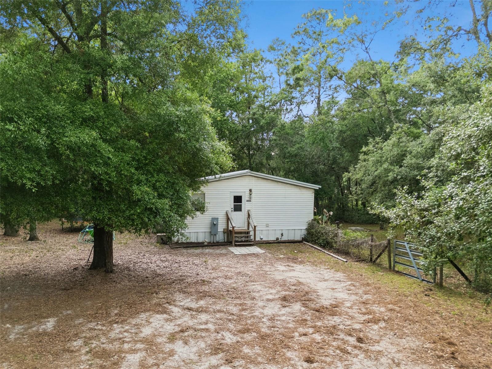 ROLLING WOODS - Residential