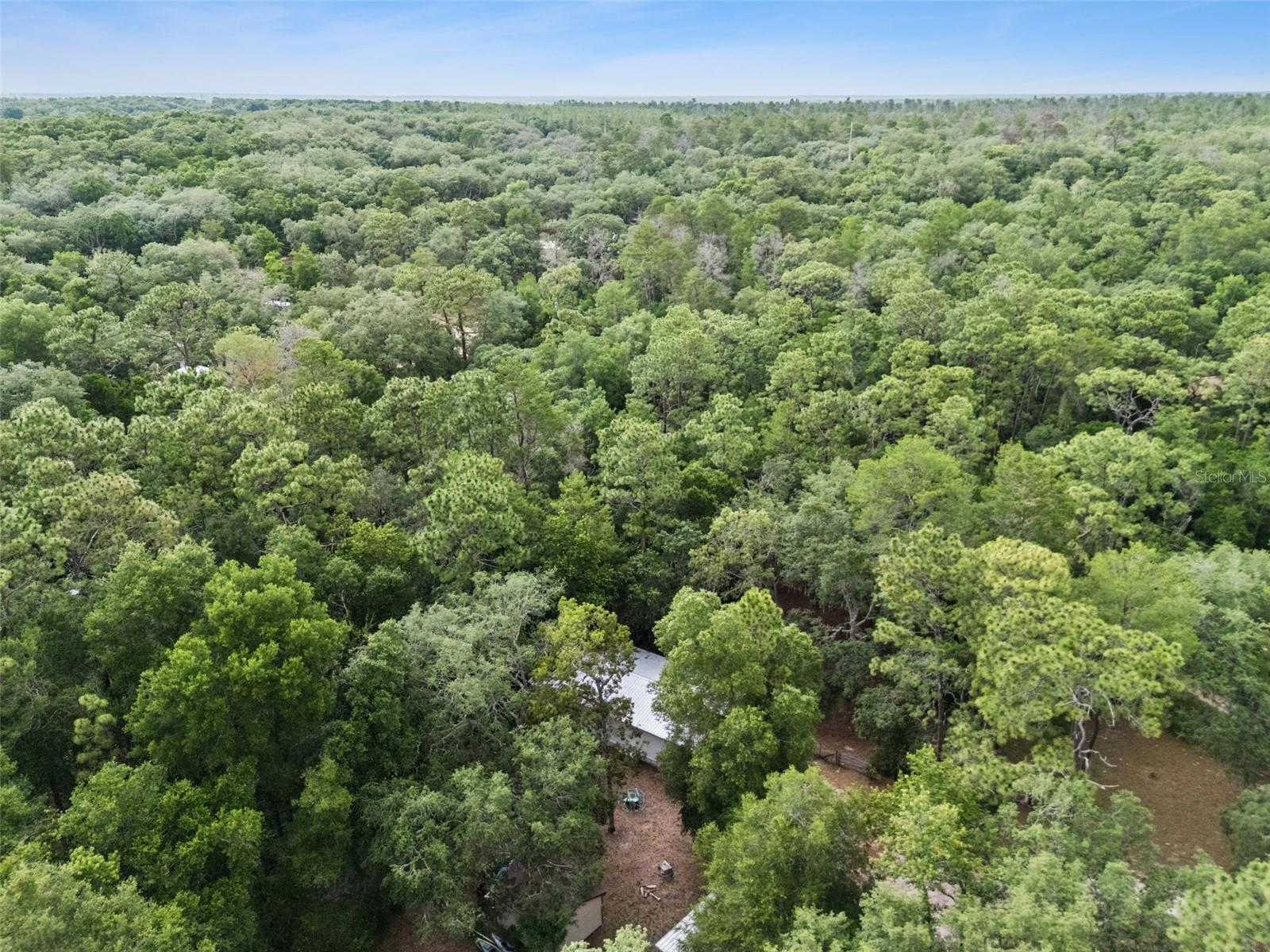ROLLING WOODS - Residential