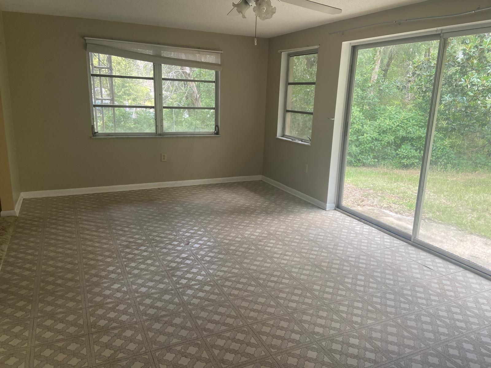 INVERNESS HIGHLANDS WEST - Residential