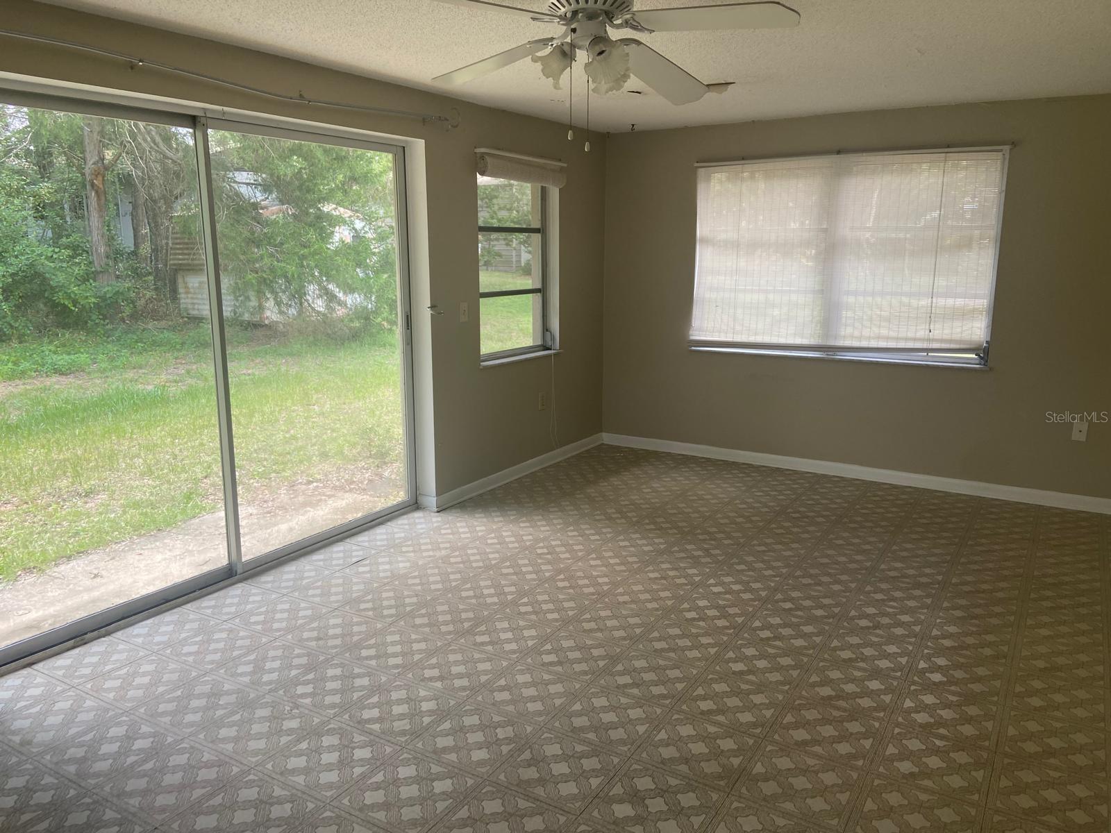 INVERNESS HIGHLANDS WEST - Residential