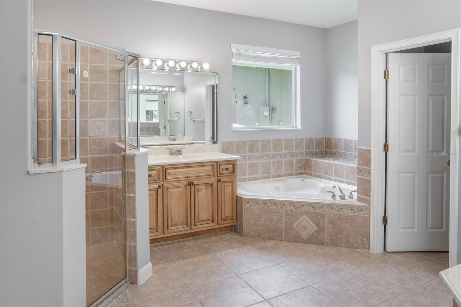 KISSIMMEE BAY - Residential