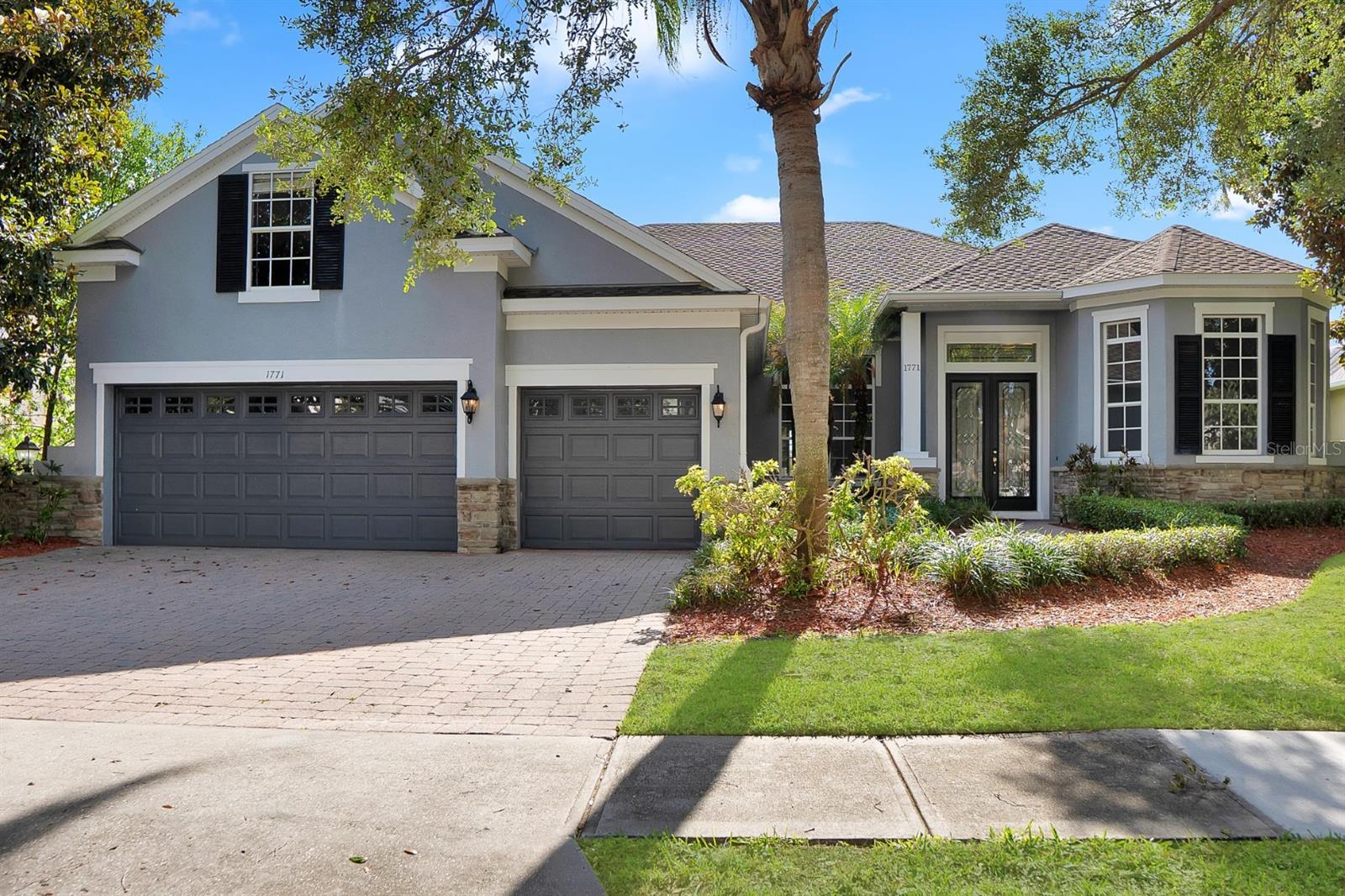 **EXCELLENT OPORTUNITY** Experience resort-style living in the prestigious gated community of Kissimmee Bay Country Club. This stunning 5-bedroom, 3-bath pool home with a renovated 3-car garage offers breathtaking golf course and pond views from your private backyard oasis. Designed for both comfort and entertaining, the home features 12-14 ft ceilings, an open-concept floor plan, remodeled kitchen with quartz countertops and custom cabinetry, 18 ceramic tile throughout, and a spacious primary suite with a Jacuzzi tub and walk-in closet.
Step outside to your designer pool with stone deck and spray fountains, then enjoy everything Kissimmee Bay has to offer, including private marina with access to East Lake Tohopekaliga, boat/RV storage, golf, tennis, basketball courts, playground, and more.
Ideally located just 15 minutes from Orlando International Airport with easy access to shopping, dining, hospitals, schools, major highways, and Central Florida's world-famous attractions.
Luxury, location, and lifestyle—all in one exceptional home. Schedule your private showing today!