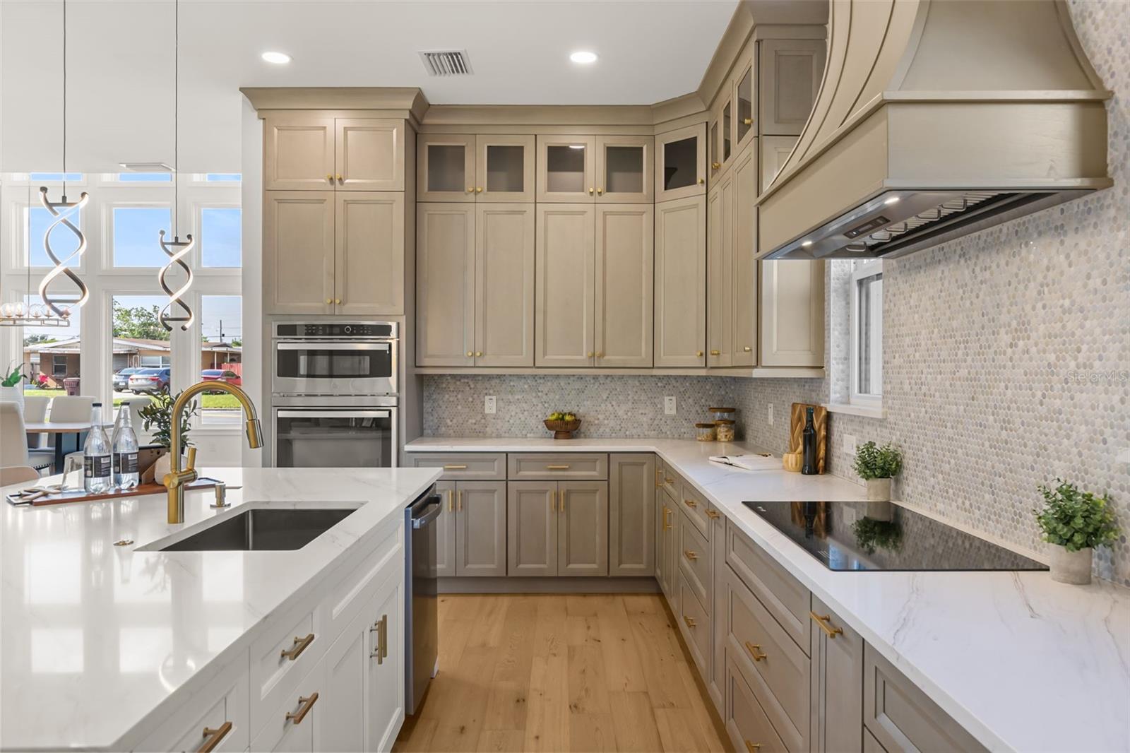 ROCKLEDGE FIRST ADD - Residential