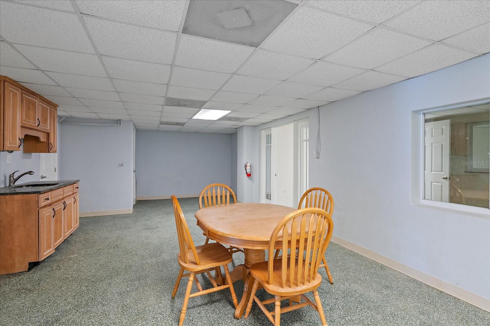 VENICE EDGEWOOD REP - Commercial Sale
