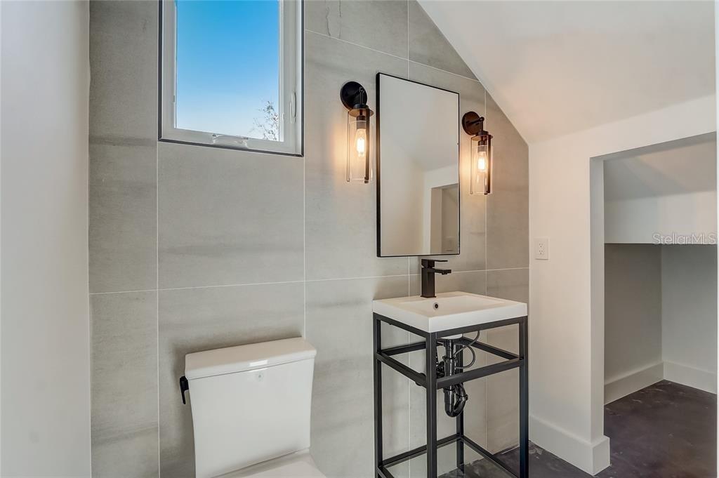 WINTER PARK OASIS - Residential