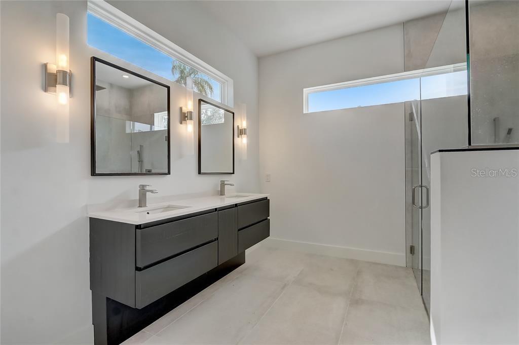 WINTER PARK OASIS - Residential